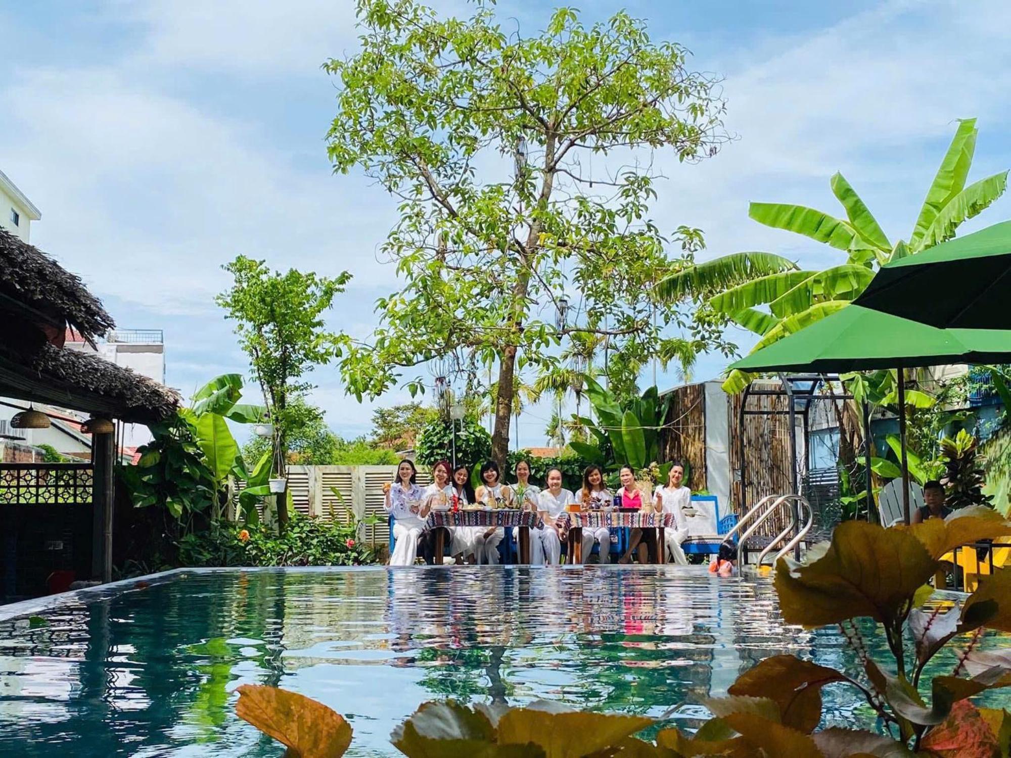 Nipa Riverside Villa Хойан Экстерьер фото